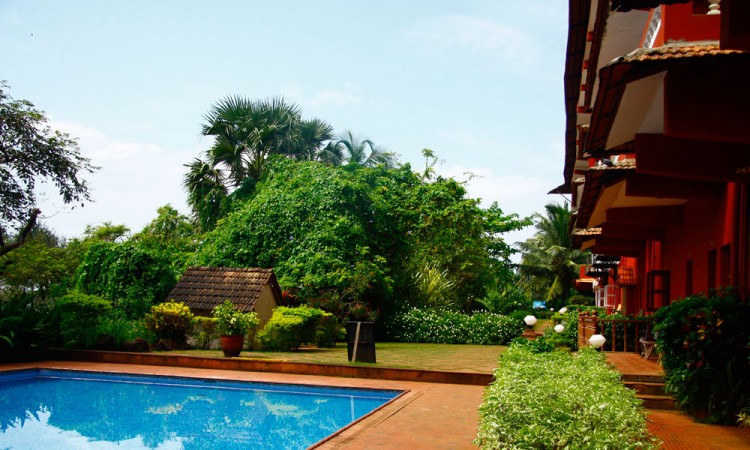 Pool view Pool view