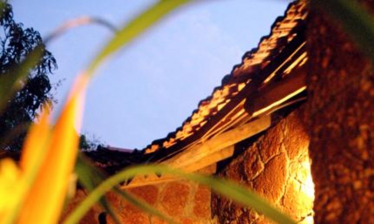 Laterite Walls