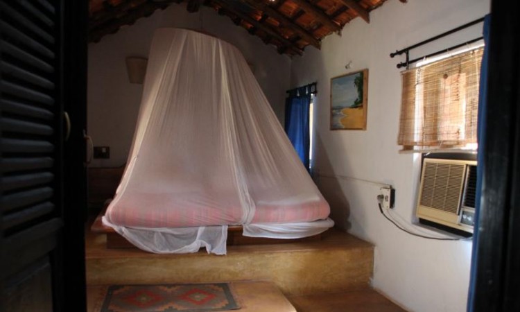 2 Bedroom Cottage Suite:Bed