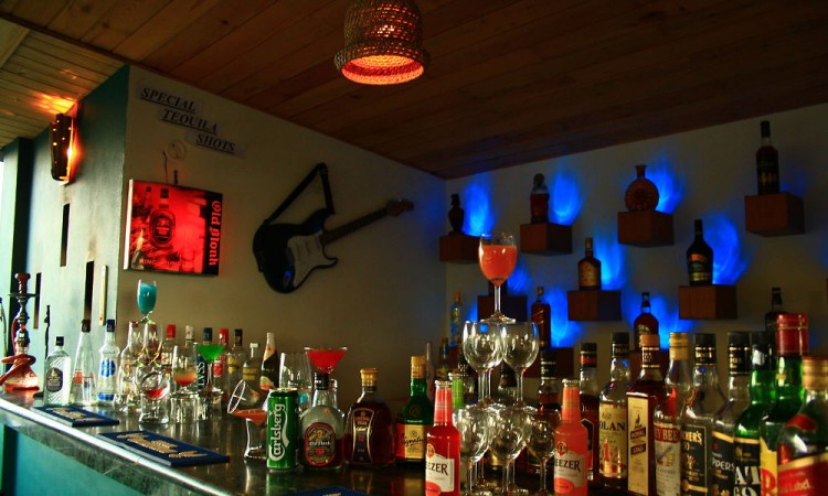 Bar Bar