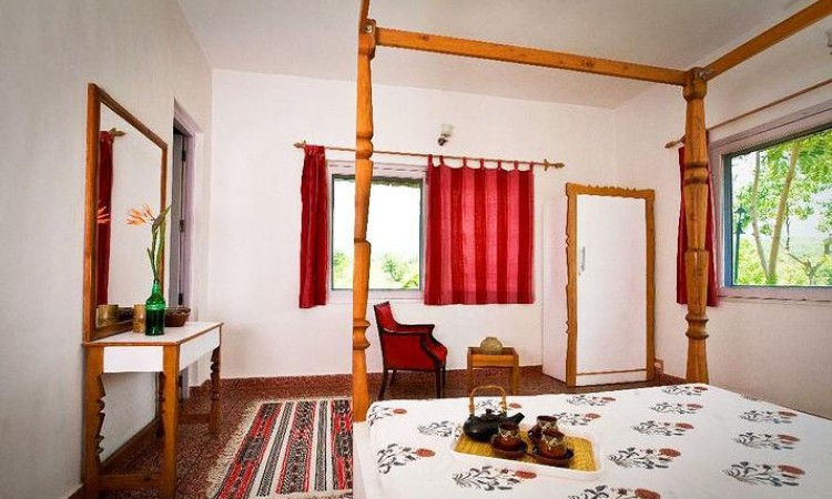 Four-poster bed view