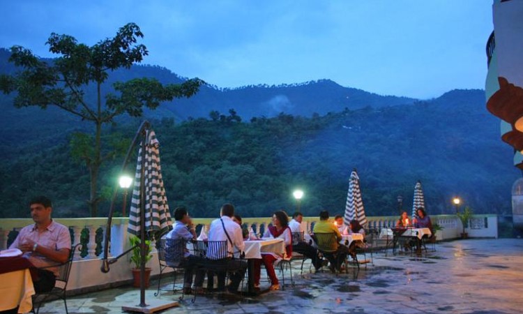 Open-air restaurant