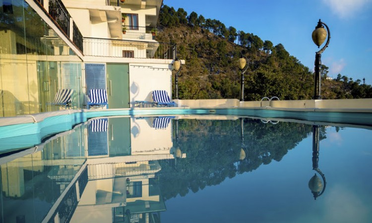 Swimming pool Swimming pool