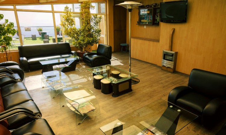 Lounge Lounge