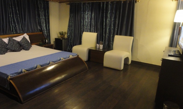 Luxury Room Luxury Room