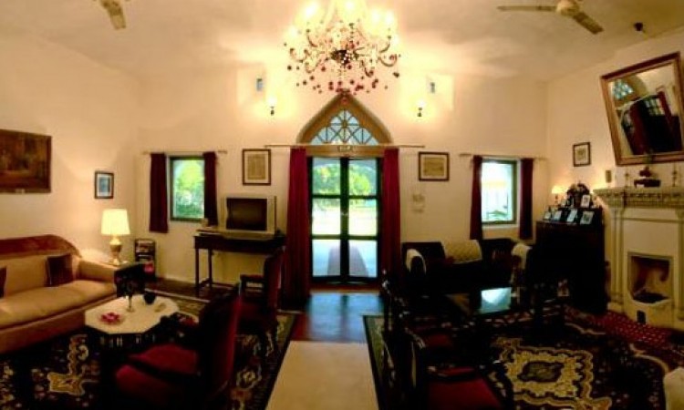 Country Manor House_ Living room