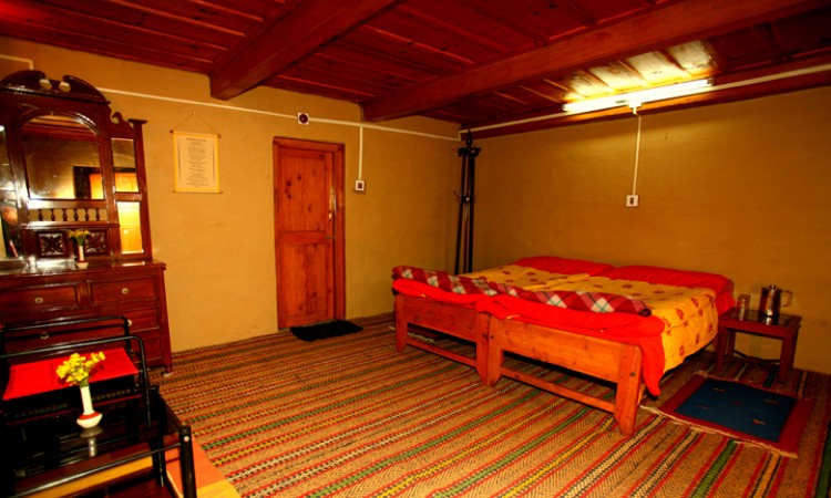 Well furnished Well furnished