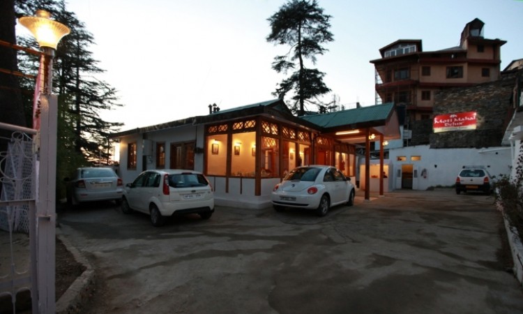 Parking Torrentium Lodge Parking Torrentium Lodge