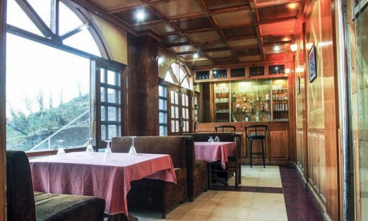 Dining Dining