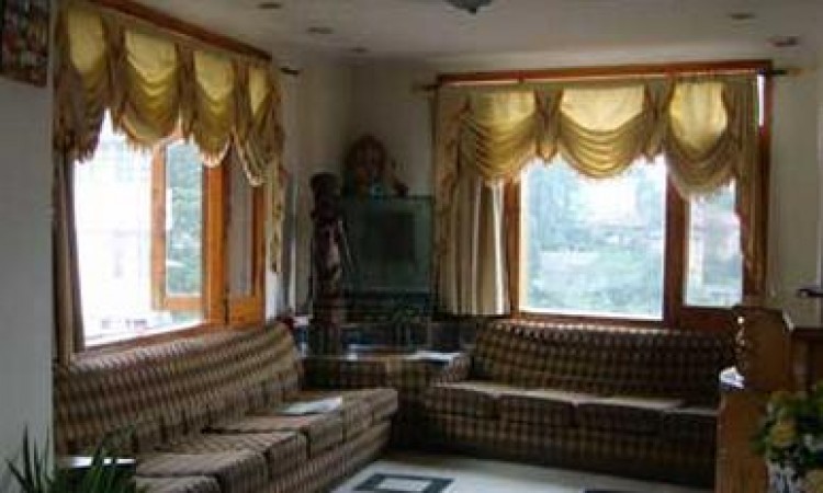 Lounge Lounge