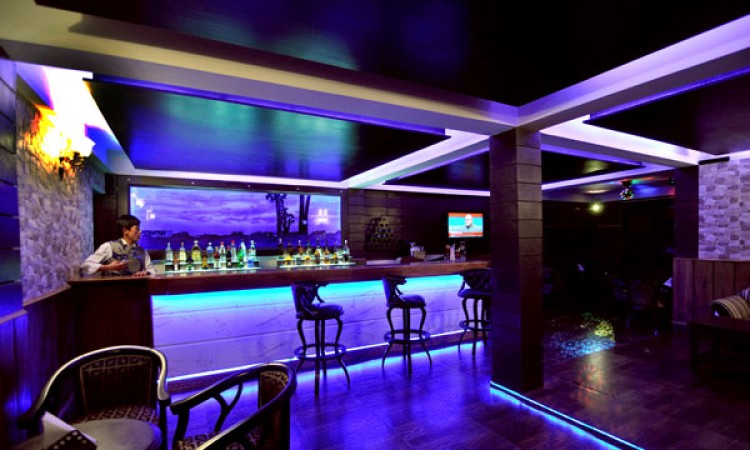 Lounge Bar