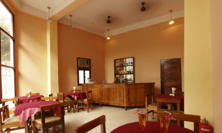 Bar Bar
