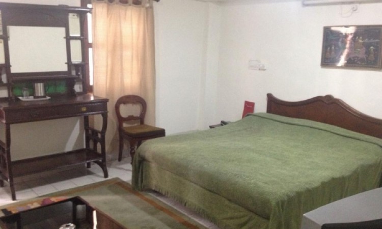Super Deluxe Bedroom