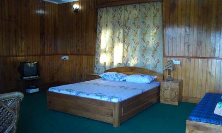 Fern Cottage Room