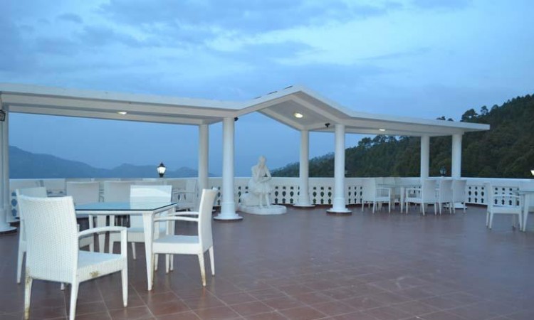 Roof Top Dining Roof Top Dining