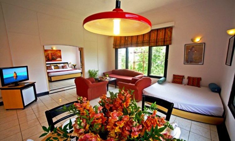 Deluxe Suites