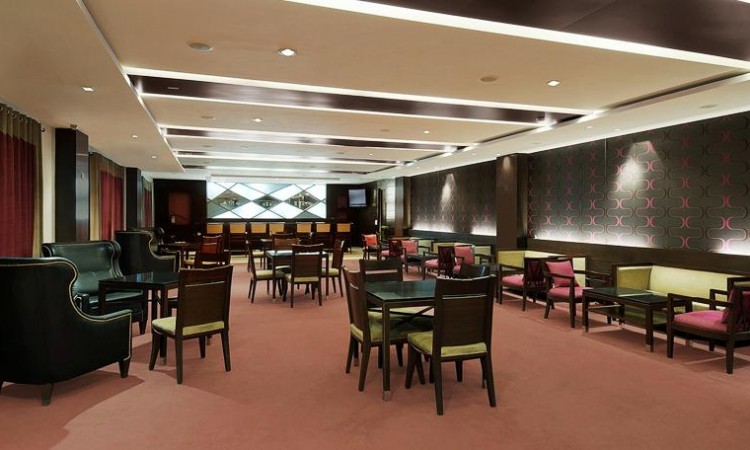 Lounge Bar