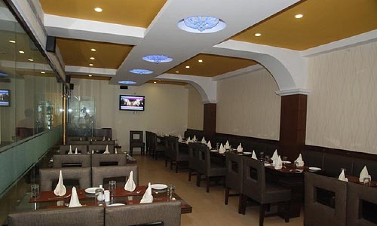 Curry Club Restaurant