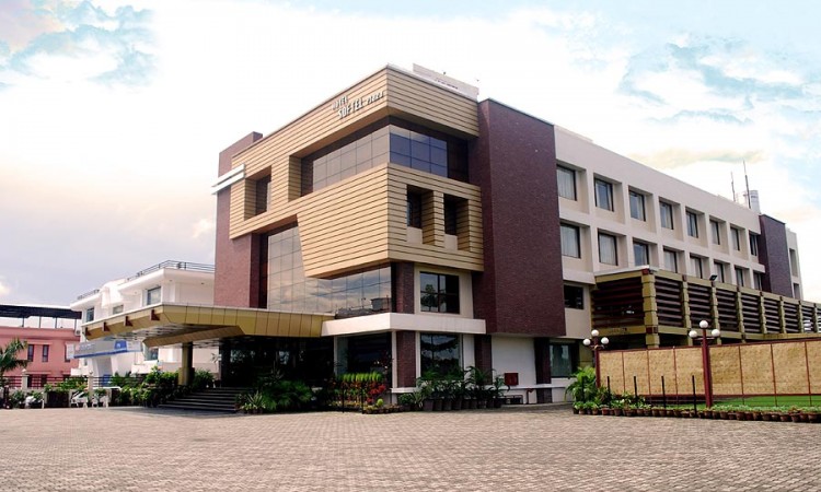 Hotel Softel Plaza