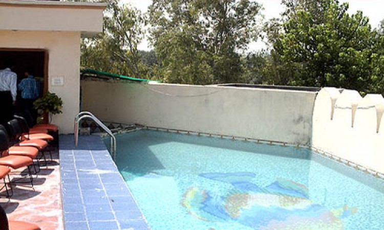 Pool View Pool View