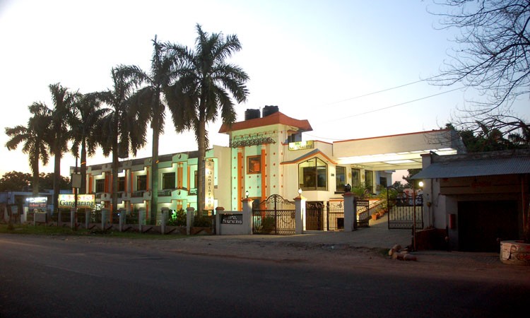 Hotel Exterior View Hotel Exterior View