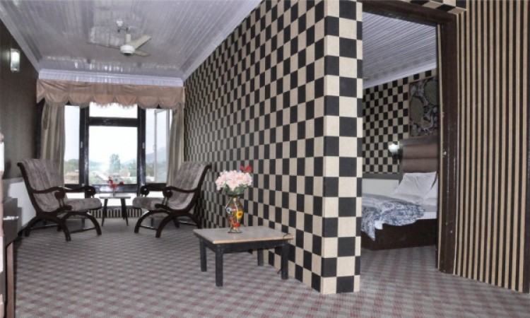 Spacious Room Spacious Room