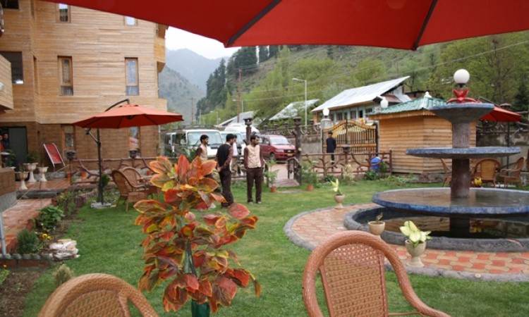 Hotel Paradise Inn Pahalgam | Hotel Paradise Inn | Pahalgam Hotels