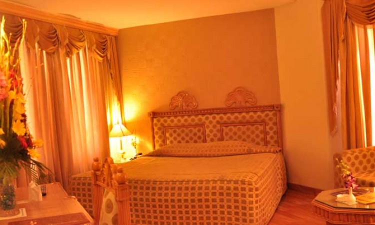 Room Room
