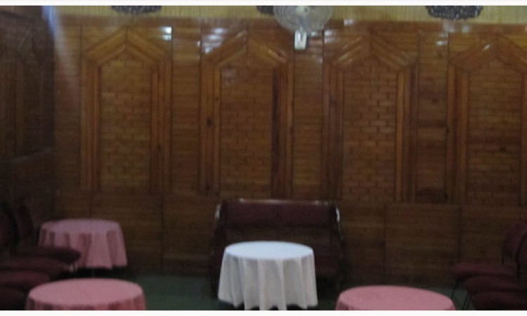 Banquet hall