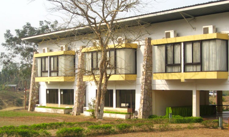 Resort Outside View Resort Outside View