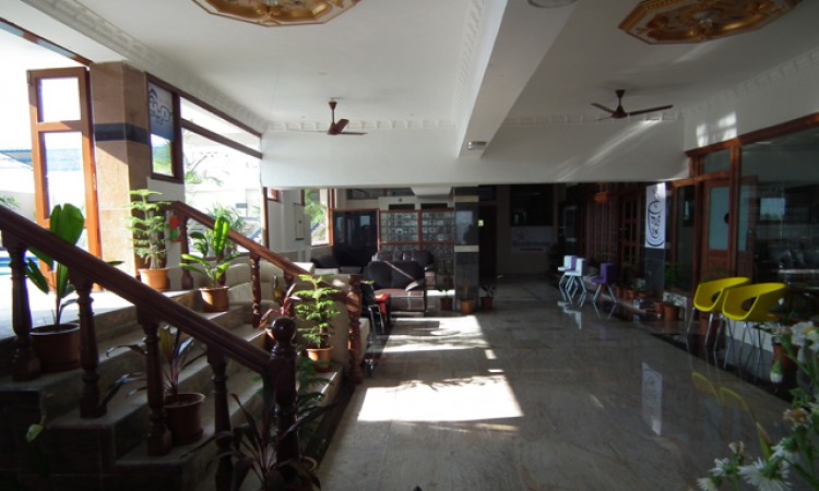 Lobby Area Lobby Area