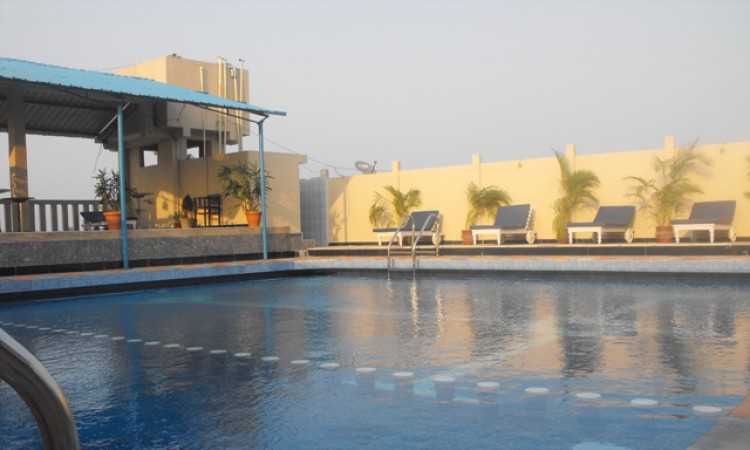 Pool View Pool View