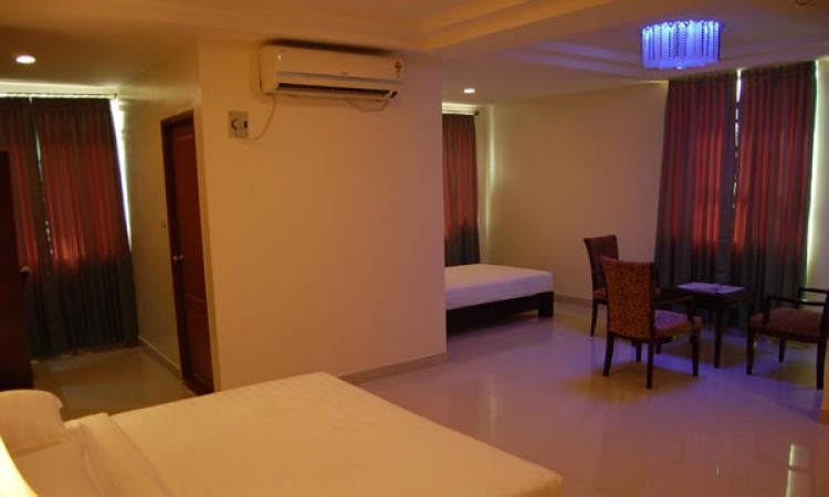 Neelakurunji Suite Room