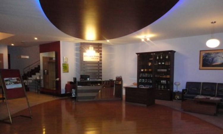 Lobby Area Lobby Area