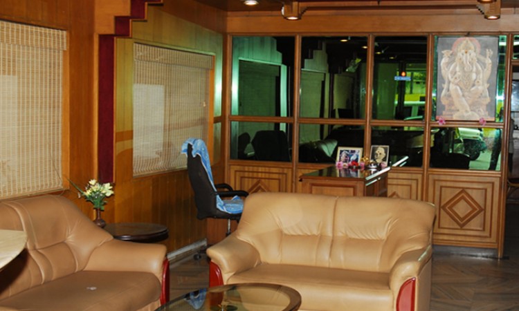 Lobby Lobby