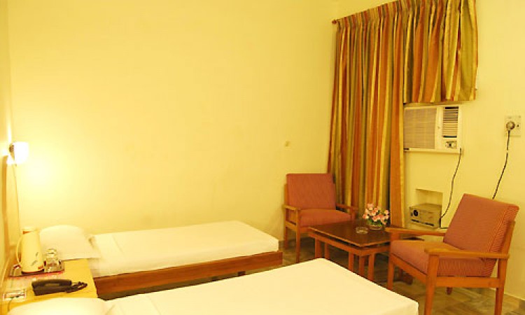 Double Bedroom Double Bedroom