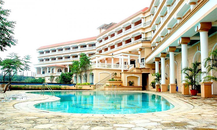Swimming Pool Swimming Pool