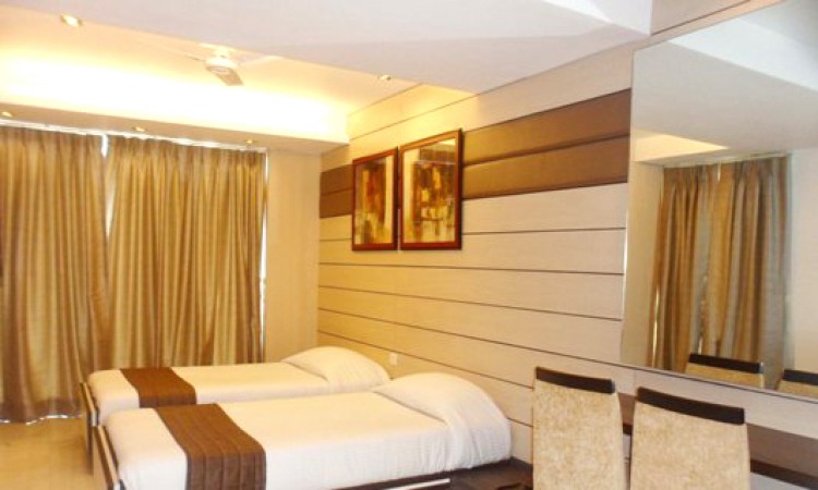 Well Furnished Room