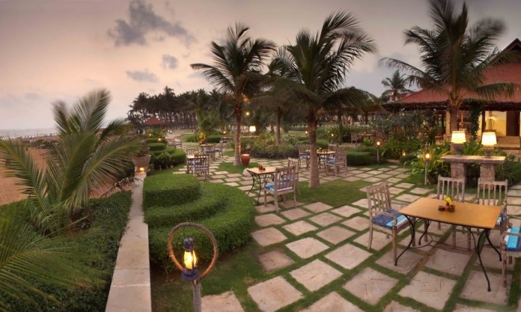Outdoor Dining Outdoor Dining