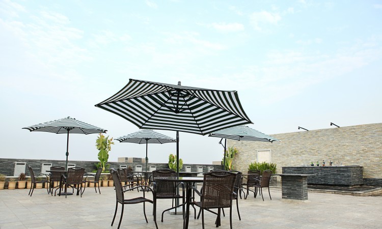 Outside Dining