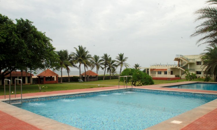 Swimming Pool Swimming Pool