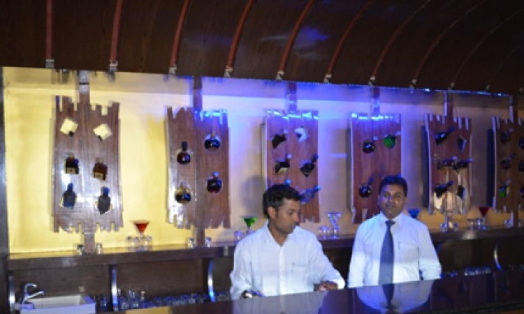 Bar