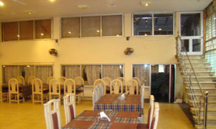 Dining Area Dining Area