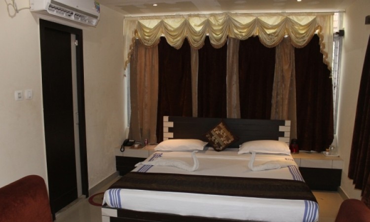 Room Room