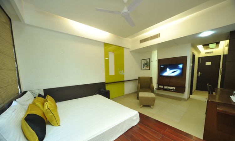 Spacious Room