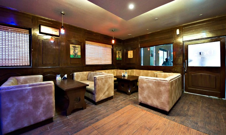 Lounge Lounge