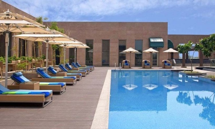 Swimming Pool Swimming Pool