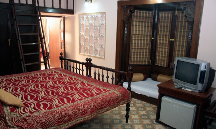 Inside Royal Suite Inside Royal Suite