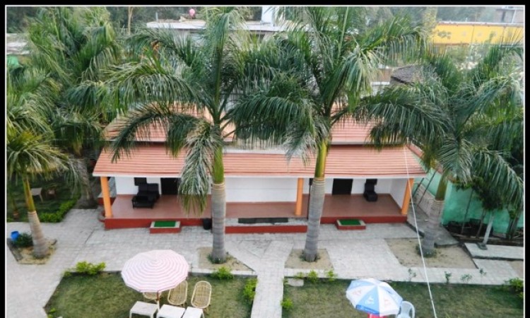Ariel View of the Cottage Ariel View of the Cottage