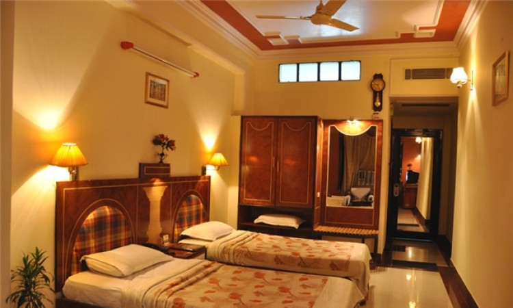Spacious Room Spacious Room